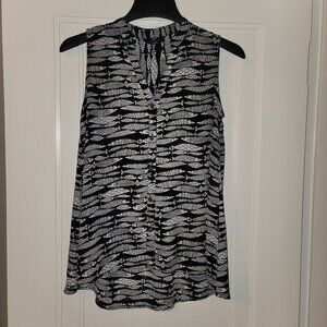 Alfani Tunic Tank Top Black and White Fish Print